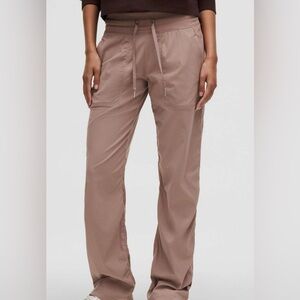 NEW Lululemon Dance Studio Pants in Twilight Rose Size 0